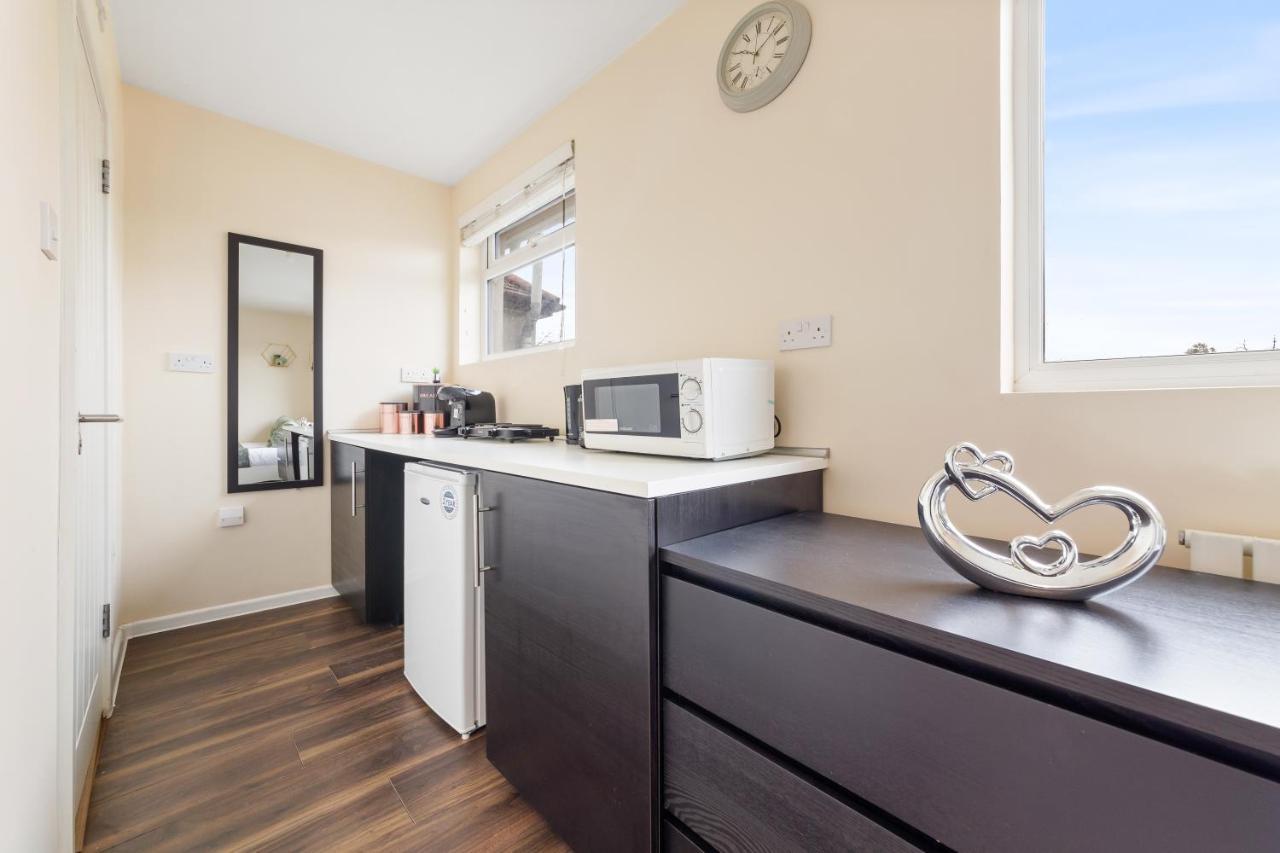 Twickenham Homes Isleworth Buitenkant foto