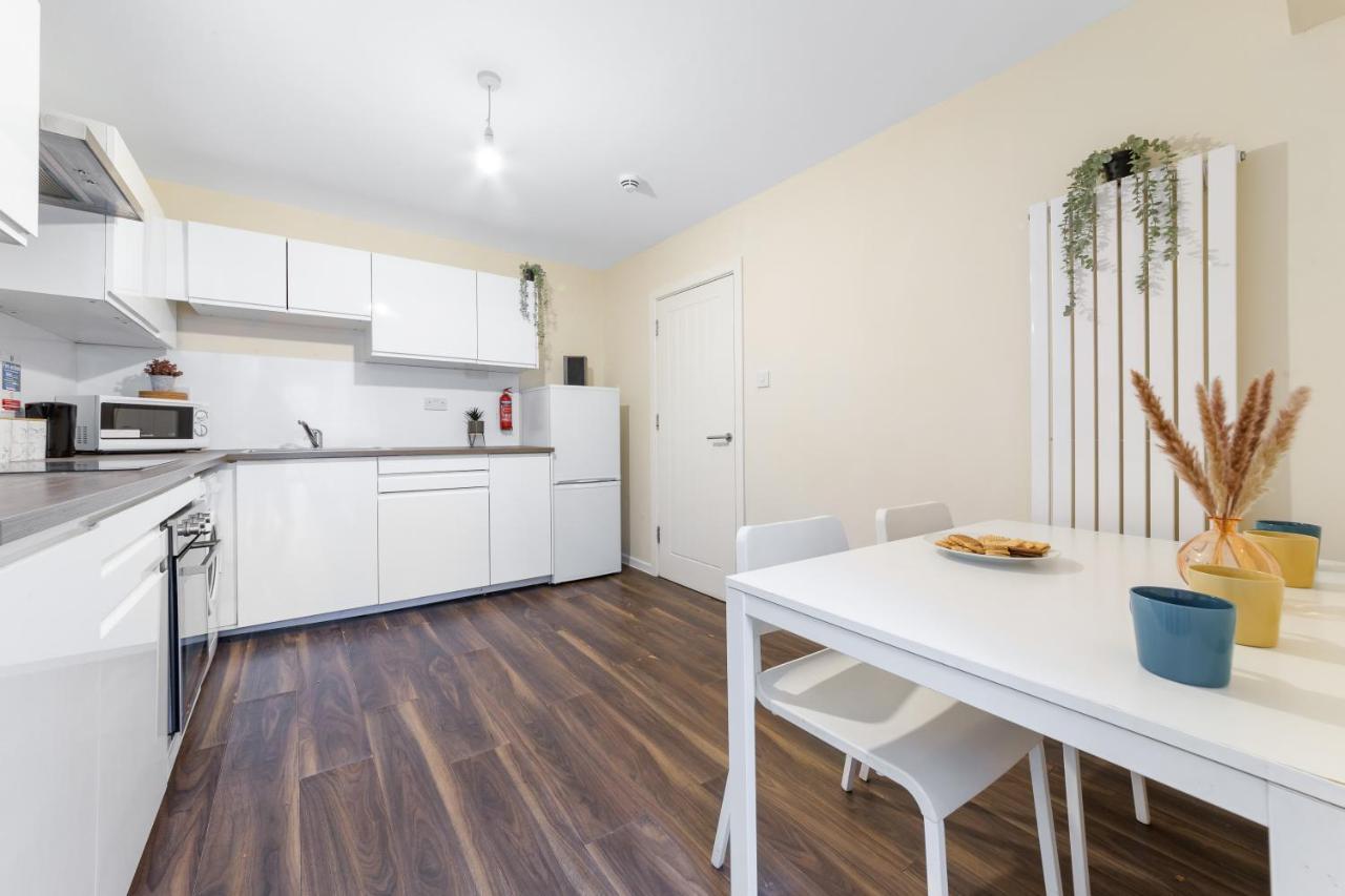 Twickenham Homes Isleworth Buitenkant foto