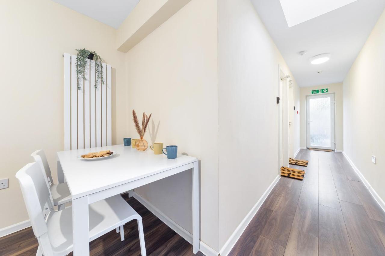 Twickenham Homes Isleworth Buitenkant foto
